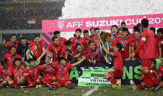 Đội tuyển Việt Nam nhận 'cơn mưa tiền thưởng' sau khi vô địch VFF Cup 2018 