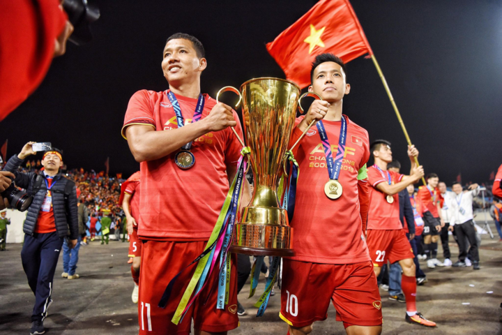 Báo chí Châu Á nói gì về ngôi vương của tuyển Việt Nam tại AFF Cup