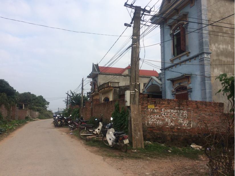 Vụ người phụ nữ mua cá lúc nửa đêm bị sát hại ở Bắc Giang: Thu giữ dao nhọn nhà hàng xóm đi cùng