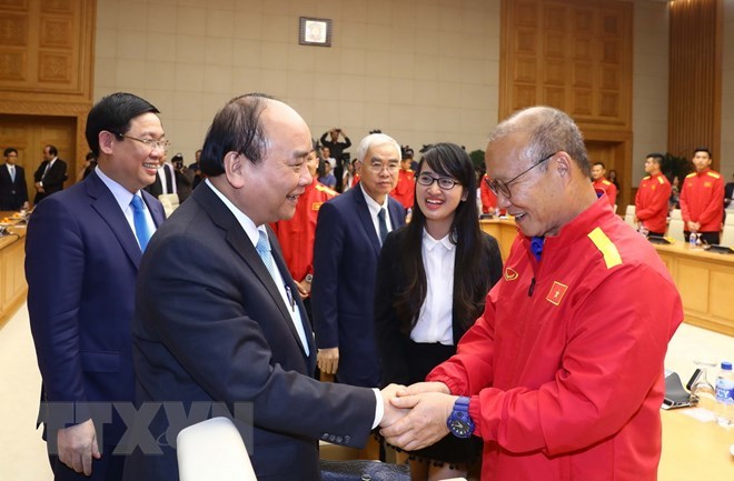 Thủ tướng Chính phủ trao tặng huân chương cho HLV Park Hang Seo