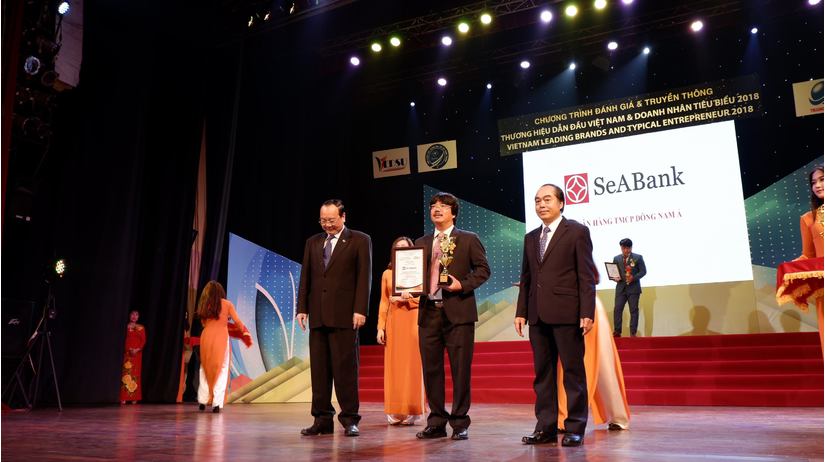 SeABank nhận giải thưởng Sao Vàng đất Việt và Thương hiệu dẫn đầu Việt Nam 2018