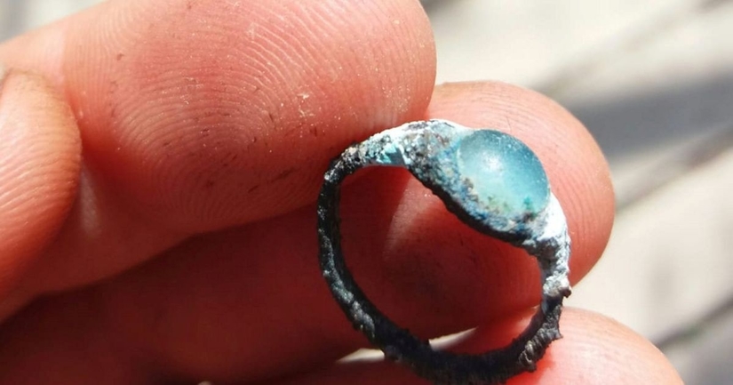 Nhẫn quý 2000 năm tuổi bất ngờ được tìm thấy tại phố cổ Jerusalem