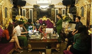 Vì sao cô giáo đưa ma túy vào quán karaoke ở Hà Tĩnh không bị khởi tố?