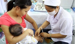Sở Y tế Bình Định lên tiếng về 30 trẻ nhập viện sau tiêm vắc xin