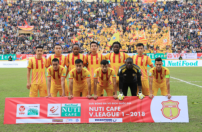 CLB Nam Định nguy cơ chia tay V.League