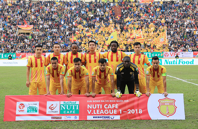 CLB Nam Định nguy cơ chia tay V.League 