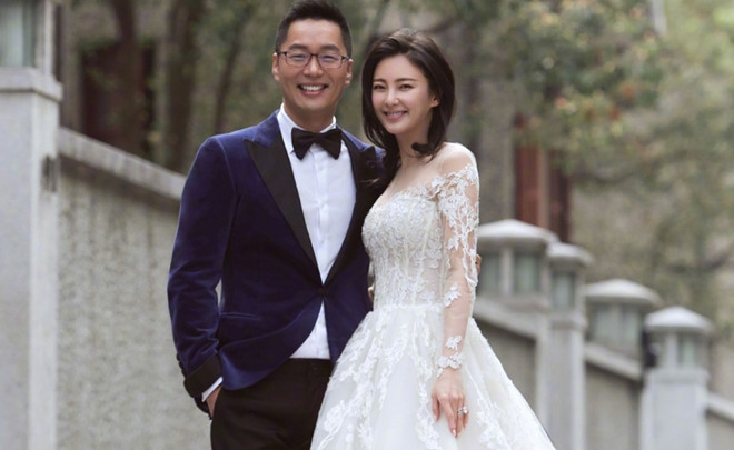 Trương Vũ Kỳ bị chồng bắt quả tang ngoại tình ở khách sạn
