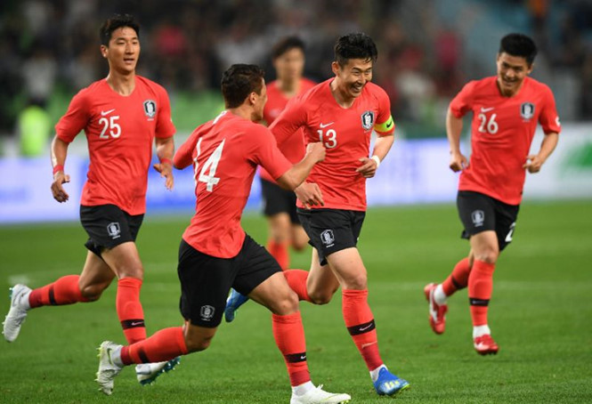 Đội tuyển Hàn Quốc thắng nhẹ Philippines ở lượt trận ra quân 