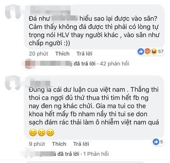 Đặng Văn Lâm và Hà Đức Chinh bị không ít cổ động viên quá khích đã ‘tấn công’ facebook