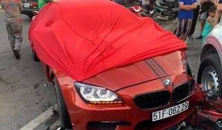 Siêu xe BMW M6 tông hàng loạt ô tô và xe máy ở TP. HCM là xe đi mượn