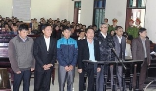 Hà Tĩnh: Khai trừ Đảng 1 chủ tịch huyện, cách chức 7 cán bộ