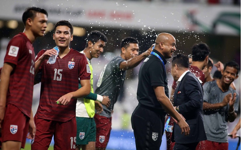 Đội tuyển Thái Lan được báo chí nước nhà kỳ vọng đội nhà sẽ vô địch Asian Cup 2019