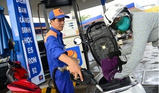 Giá xăng dầu hôm nay ngày 18/1: thế giới đảo chiều giảm nhẹ 