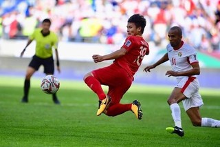 Tuyển Việt Nam nhận 'mưa' tiền thưởng sau chiến tích vào tứ kết Asian Cup