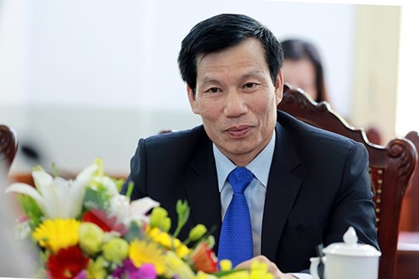  Bộ trưởng Nguyễn Ngọc Thiện khen ngợi tinh thần thi đấu của đội tuyển Việt Nam sau khi thua Nhật Bản