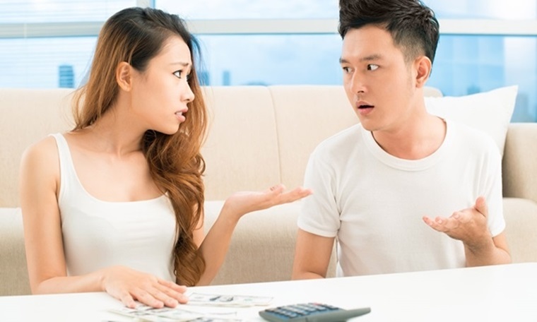 Vợ không đưa tiền chồng tiêu Tết sẽ bị phạt đến 500.000 đồng