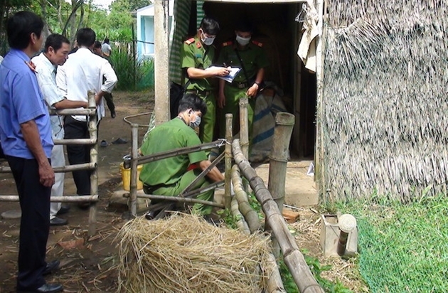 Hoà Bình: Chồng sát hại vợ, chém 2 em vợ trọng thương đêm giao thừa