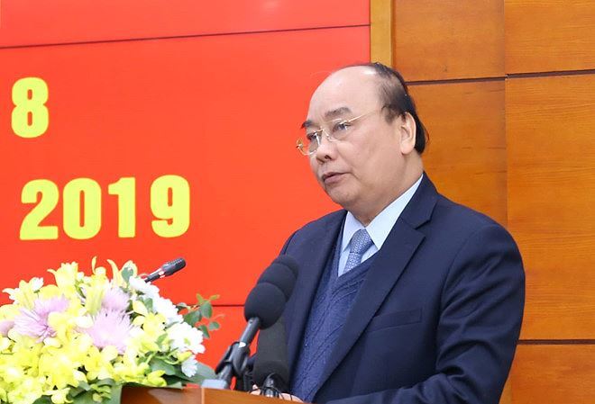 Thủ tướng Nguyễn Xuân Phúc phát biểu tại hội nghị sáng 3/1.
