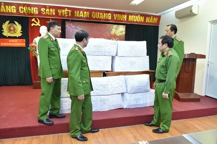 Cận cảnh gần 300 kg ma túy bị bắt giữ khi đang vận chuyển từ Lào về Việt Nam