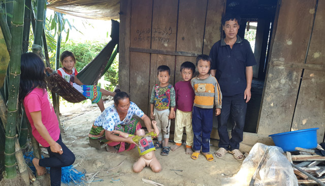 Đắk Nông: Cả thôn khổ sở vì không hộ khẩu, chứng minh thư