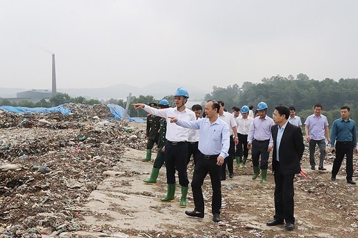 Công ty TNHH MTV Môi trường đô thị Hà Nội chi nhánh Xuân Sơn đang nỗ lực không ngừng vì môi trường Thủ đô.