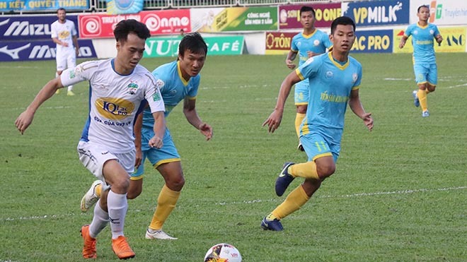 CLB HAGL thắng đậm Khánh Hòa ở vòng 1 V.League