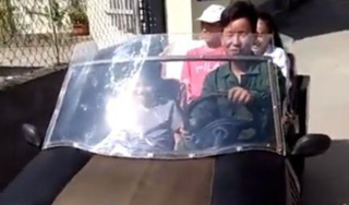 Một nông dân ở Nam Định chế tạo thành công ô tô 'MINI Cooper mui trần'