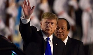 Tổng thống Donald Trump đã tới Hà Nội dự Hội nghị Thượng đỉnh Mỹ - Triều