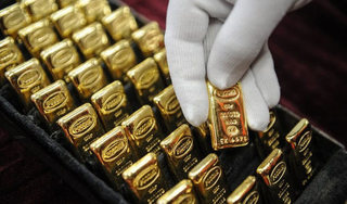 Giá vàng hôm nay 28/2: Vàng trong nước theo đà tăng cùng vàng thế giới 