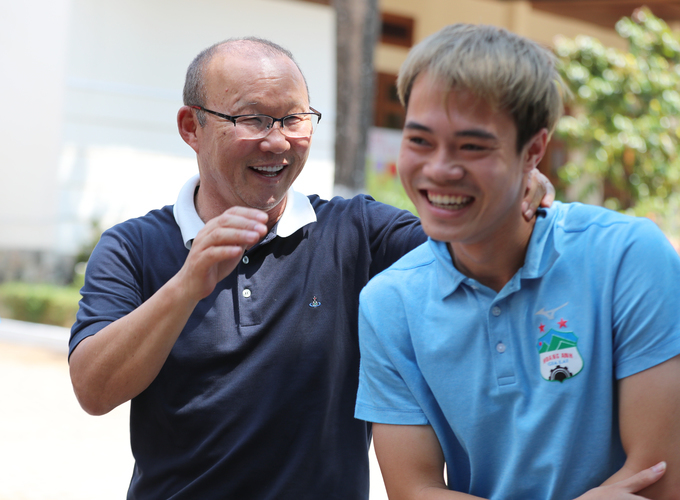 U23 Việt Nam tham dự vòng loại U23 châu Á với lứa cầu thủ sinh năm 1997 trở về trước