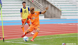 Cựu cầu thủ Nam Định gặp khó ngày trở về, lỡ hẹn với V.League 2019