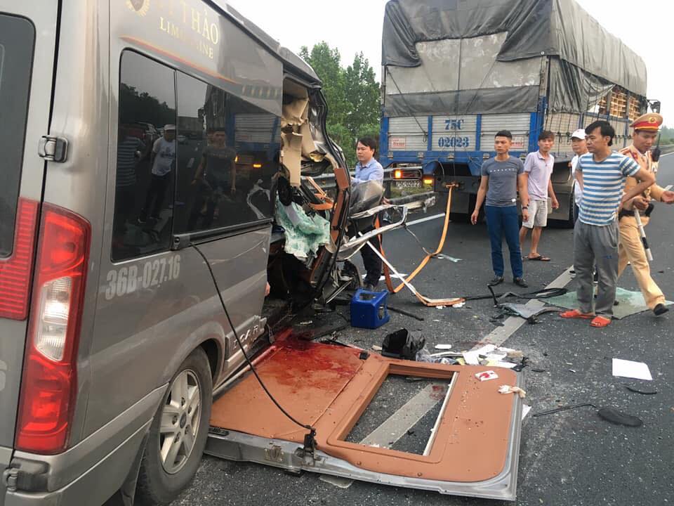 Tai nạn trên cao tốc Pháp Vân - Cầu Giẽ, 2 người tử vong
