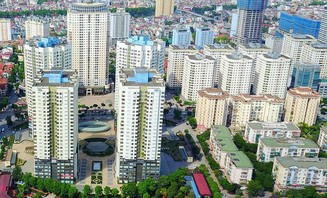 Cư dân phản ứng 'nhồi' thêm cao ốc 18 tầng vào khu đô thị kiểu mẫu Hà Nội