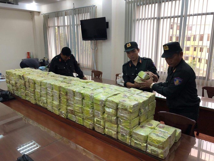 Phá đường dây vận chuyển lượng ma túy 'khủng' nhất từ trước đến nay ở Sài Gòn