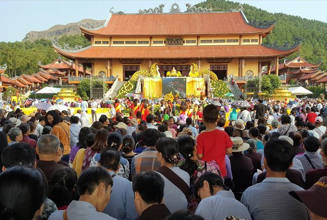 Vong báo oán ở chùa Ba Vàng: Chính quyền ở đâu?