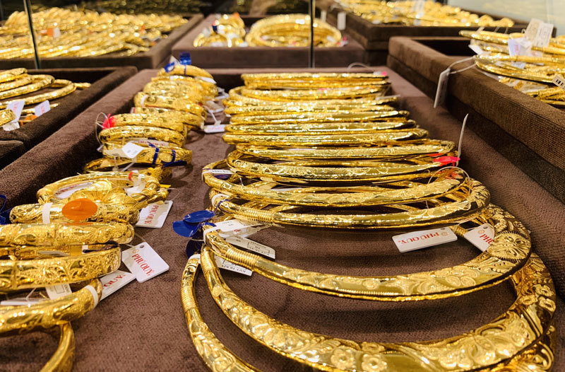 Giá vàng hôm nay 9/6: Chốt tuần vàng SJC duy trì mức 37 triệu đồng