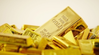 Giá vàng hôm nay 12/6: Trung Quốc âm mưu lớn, vàng giảm giá mạnh