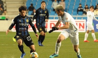 Tiền đạo Công Phượng sáng cửa đá chính ở vòng 6 K.League