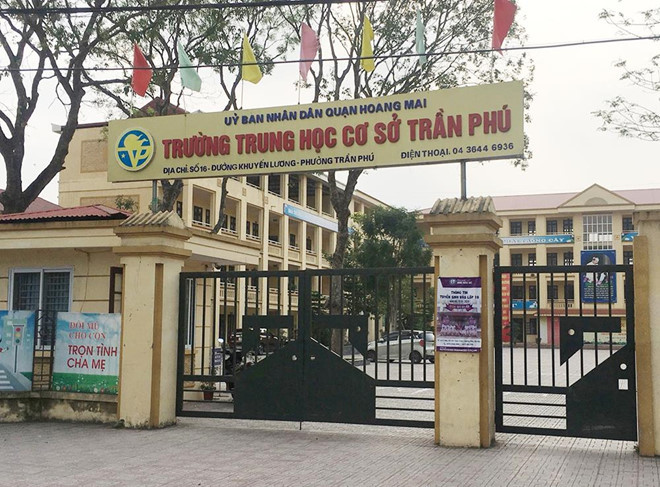 Thầy giáo ở Hà Nội bị tố dâm ô 7 nam sinh: Chỉ xoa đầu, khen ngợi