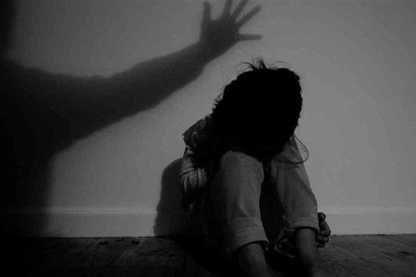Cà Mau: Thiếu niên 16 tuổi hiếp dâm hai bé gái 8 tuổi