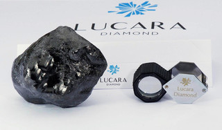 Tìm thấy viên kim cương khổng lồ nặng 1.758 carat