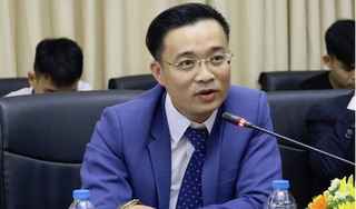 'Nhà báo quốc tế' Lê Hoàng Anh Tuấn 'lừa' nhiều giảng viên báo chí?