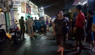 Đi làm về, con trai bàng hoàng phát hiện mẹ tử vong dưới nền nhà