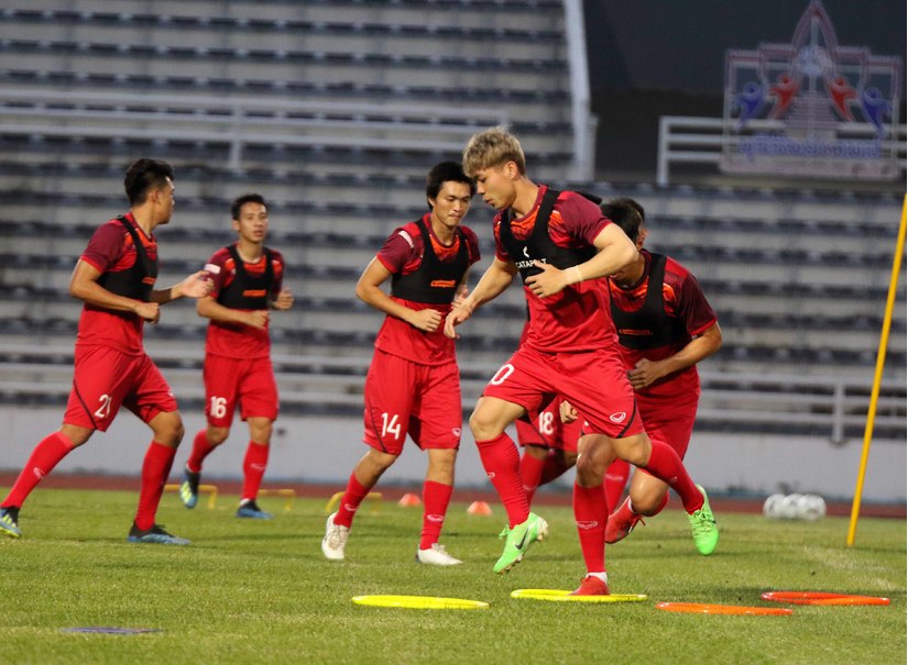 Tiền vệ Văn Toàn tự tin trước trận đấu với Thái Lan