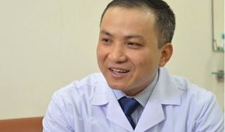 Tâm sự xúc động của bác sĩ 7 lần mổ để cứu đôi chân cho 1 bệnh nhân