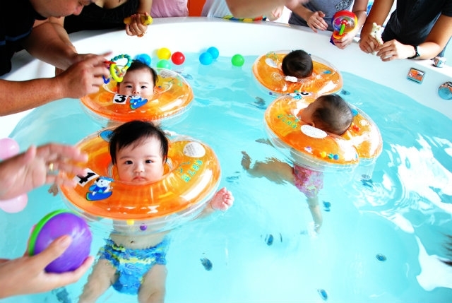 Những sản phẩm vô dụng mà mẹ nào cũng muốn sắm cho trẻ