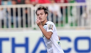 Tiền vệ Văn Toàn đón tin vui trước vòng 13 V.League