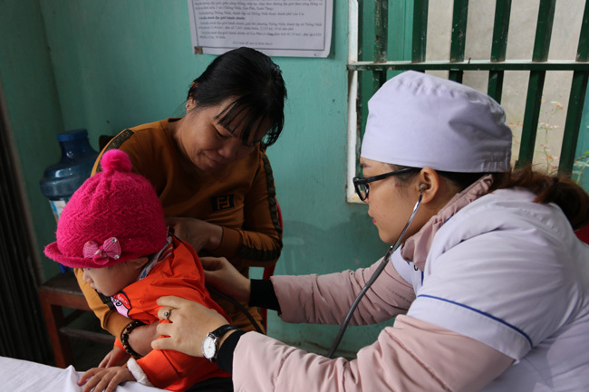 Cháu bé tử vong sau tiêm ở Sơn La: loại trừ nguyên nhân do vắc xin 2