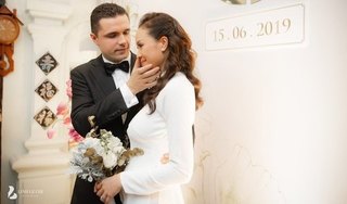 Những hình ảnh hạnh phúc của MC Mai Phương trong lễ cưới