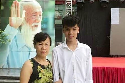 Con trai nữ lao công bị ô tô 'điên' tông tử vong đỗ trường Trương Thế Vinh